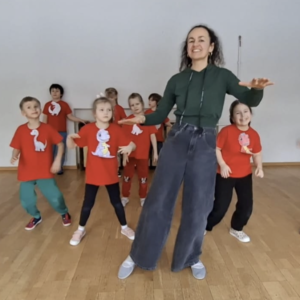 Dinozaury - taniec dla dzieci